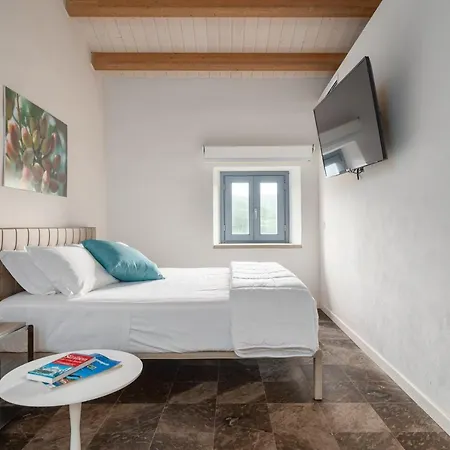 Borgo D'orlando - Small Country فندق 4*