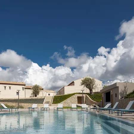 Borgo D'orlando - Small Country 4* Mirto (Messina)