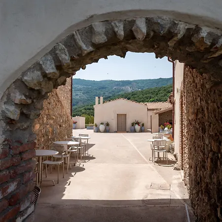 Borgo D'orlando - Small Country Hotel