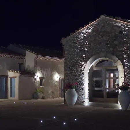Borgo D'orlando - Small Country Hotel Mirto (Messina)